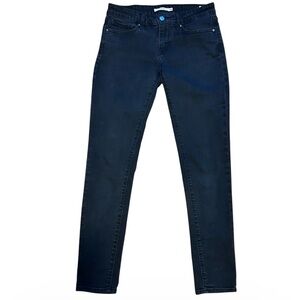 Levi’s Women's Black 711 Skinny Jeans 28x30 Sculpt Minimalist Modern Uniform